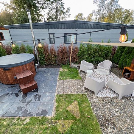 Bosrijk Chalet - Hottub - Veluwe Putten Kültér fotó