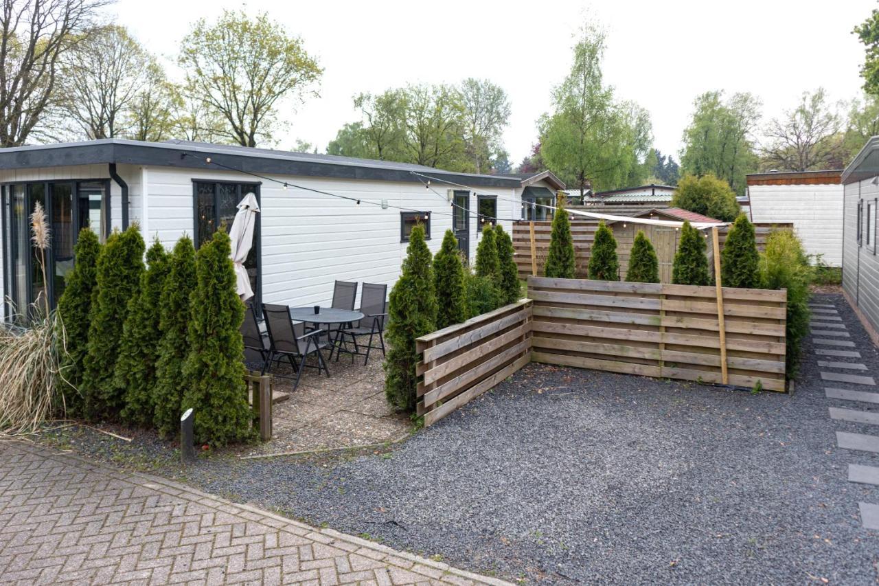 Bosrijk Chalet - Hottub - Veluwe Putten Kültér fotó