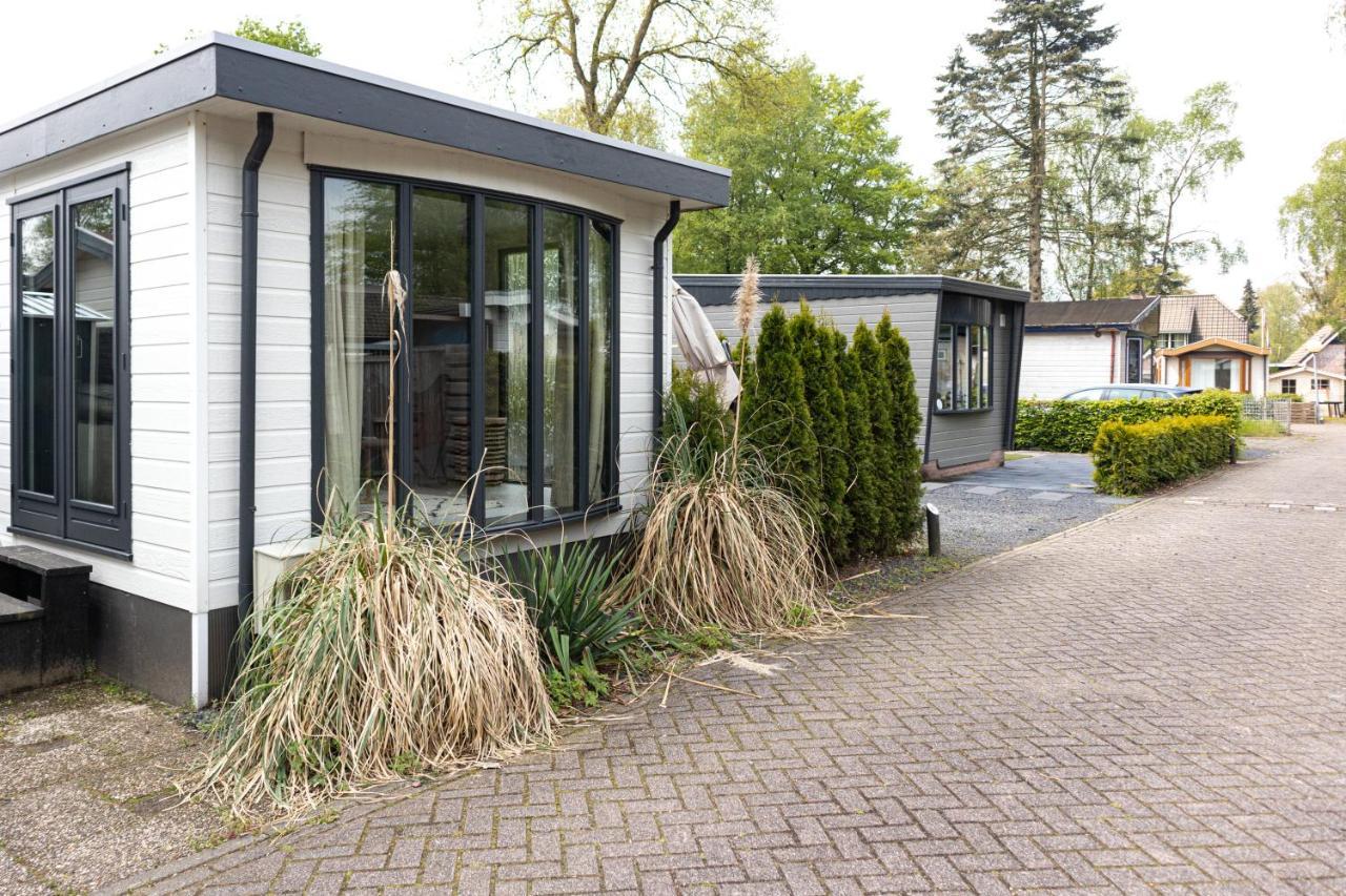 Bosrijk Chalet - Hottub - Veluwe Putten Kültér fotó